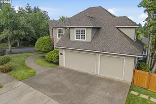 3390 Crescent Dr, West Linn, OR 97068 - Photo 2