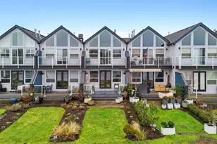 875 N Harbour Dr, Portland, OR 97217 - Photo 4