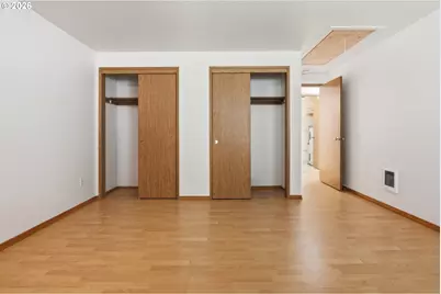 1408 NE 72nd St #2, Vancouver, WA 98665 - Photo 6