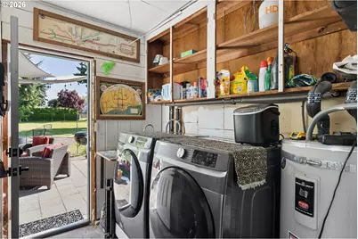 10910 NE Knott St, Portland, OR 97220 - Photo 20