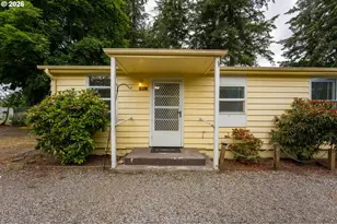 18427 SE Yamhill St, Portland, OR 97233 - Photo 8