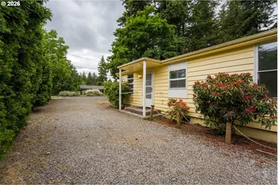 18427 SE Yamhill St, Gresham, OR 97233 - Photo 2