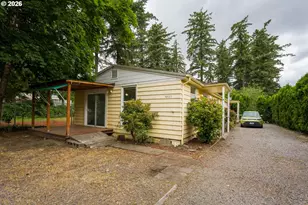 18427 SE Yamhill St, Portland, OR 97233 - Photo 4