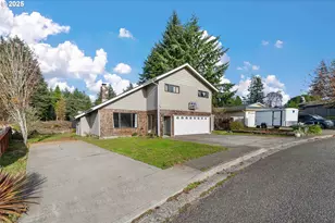 1358 Scott Ln, North Bend, OR 97459 - Photo 42