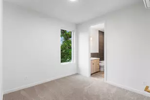 3864 NE Alberta Ct, Portland, OR 97211 - Photo 8
