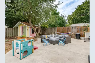 914 NE 26th St, McMinnville, OR 97128 - Photo 32