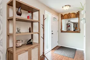 914 NE 26th St, McMinnville, OR 97128 - Photo 4