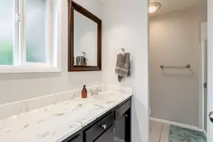 914 NE 26th St, McMinnville, OR 97128 - Photo 26