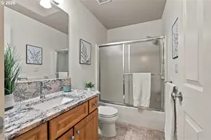 15235 SW Jasper Ln, Beaverton, OR 97007 - Photo 16