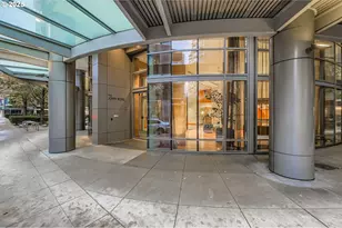 3601 S River Pkwy, Portland, OR 97239 - Photo 2