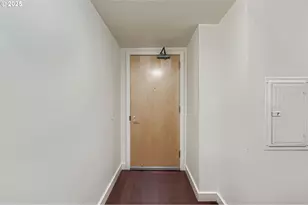 3601 S River Pkwy, Portland, OR 97239 - Photo 4