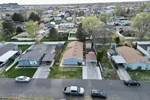 1735 NE 3rd Pl, Hermiston, OR 97838 - Photo 34