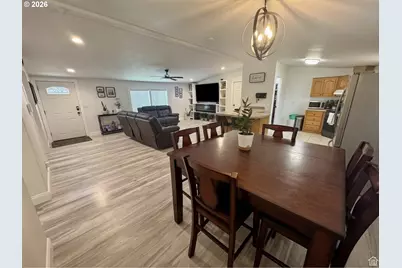 1735 NE 3rd Pl, Hermiston, OR 97838 - Photo 6