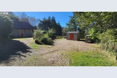 94516 Riley Creek Way, Gold Beach, OR 97444 - Photo 24