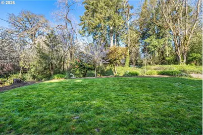 5054 SW 26th Pl, Portland, OR 97239 - Photo 28