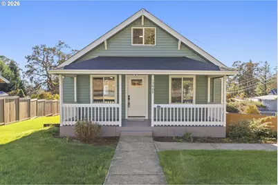 17909 Oatfield Rd, Gladstone, OR 97027 - Photo 2