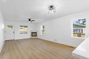 17909 Oatfield Rd, Gladstone, OR 97027 - Photo 8