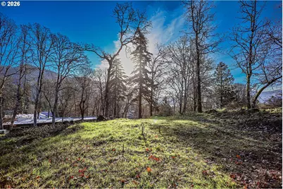 912 Hillside Ln, White Salmon, WA 98672 - Photo 8