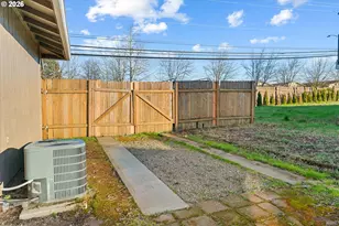 955 SE Hogan Rd, Gresham, OR 97080 - Photo 42