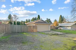 955 SE Hogan Rd, Gresham, OR 97080 - Photo 2