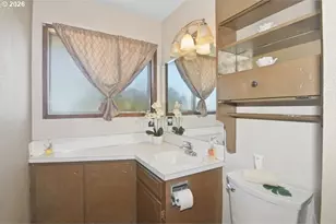 10009 NE Covington Rd, Vancouver, WA 98662 - Photo 20