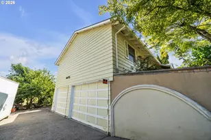 670 Smith Dr, Woodburn, OR 97071 - Photo 4