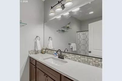 18765 Leland Rd, Oregon City, OR 97045 - Photo 14