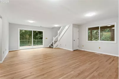 6647 SE 122nd Ave, Portland, OR 97236 - Photo 44