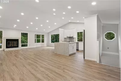 6647 SE 122nd Ave, Portland, OR 97236 - Photo 22