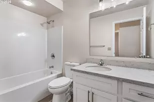 6647 SE 122nd Ave, Portland, OR 97236 - Photo 28