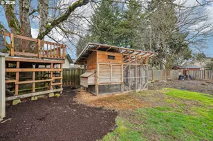 3660 NW 181st Pl, Portland, OR 97229 - Photo 32