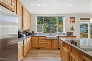 1150 Skyline Dr, Tillamook, OR 97141 - Photo 12