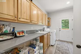 1150 Skyline Dr, Tillamook, OR 97141 - Photo 22