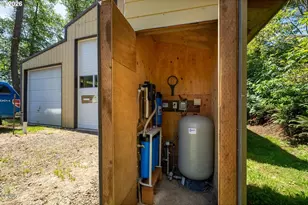 1150 Skyline Dr, Tillamook, OR 97141 - Photo 38