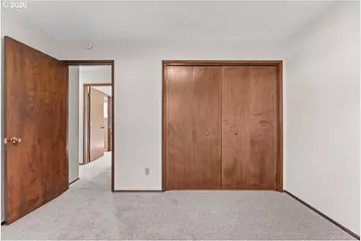 880 NW 3rd St, Gresham, OR 97030 - Photo 30