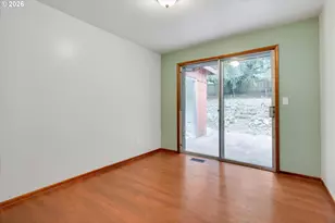 9080 NW Kearney St, Portland, OR 97229 - Photo 14