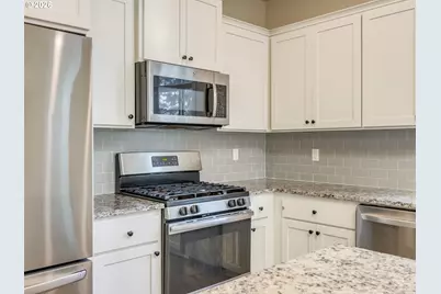 19319 NE 23rd St, Vancouver, WA 98684 - Photo 12