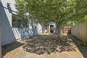 310 NE Kingwood St, McMinnville, OR 97128 - Photo 30