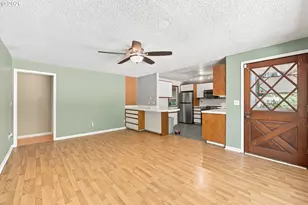 310 NE Kingwood St, McMinnville, OR 97128 - Photo 12