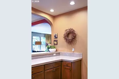 7798 SW Alder St, Portland, OR 97224 - Photo 16
