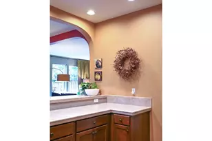 7798 SW Alder St, Portland, OR 97224 - Photo 16