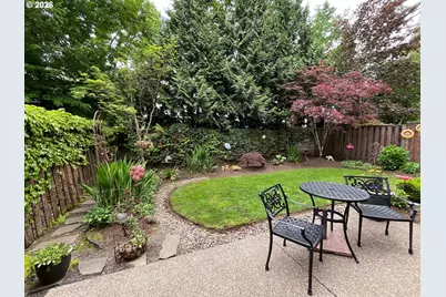 7798 SW Alder St, Portland, OR 97224 - Photo 44