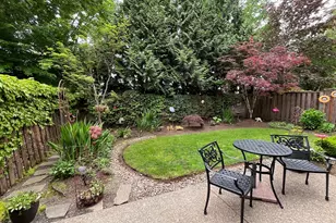 7798 SW Alder St, Portland, OR 97224 - Photo 44