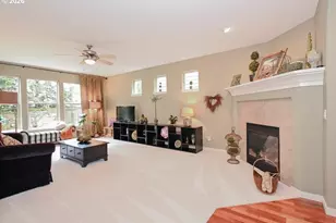 7798 SW Alder St, Portland, OR 97224 - Photo 10