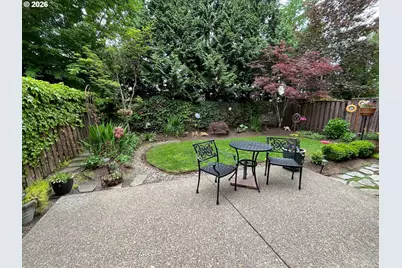 7798 SW Alder St, Portland, OR 97224 - Photo 46
