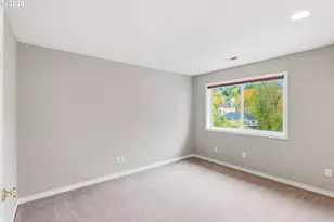 8722 NW Benson St, Portland, OR 97229 - Photo 26