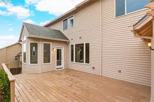 8722 NW Benson St, Portland, OR 97229 - Photo 32