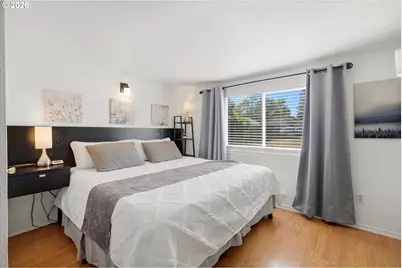 5741 SE Ogden St, Portland, OR 97206 - Photo 12