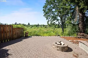 16653 NW Paddington Dr, Beaverton, OR 97006 - Photo 36
