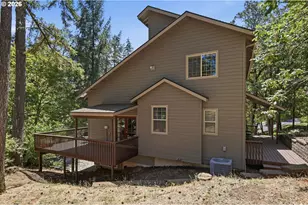 217 Rockridge Loop, Eugene, OR 97405 - Photo 46